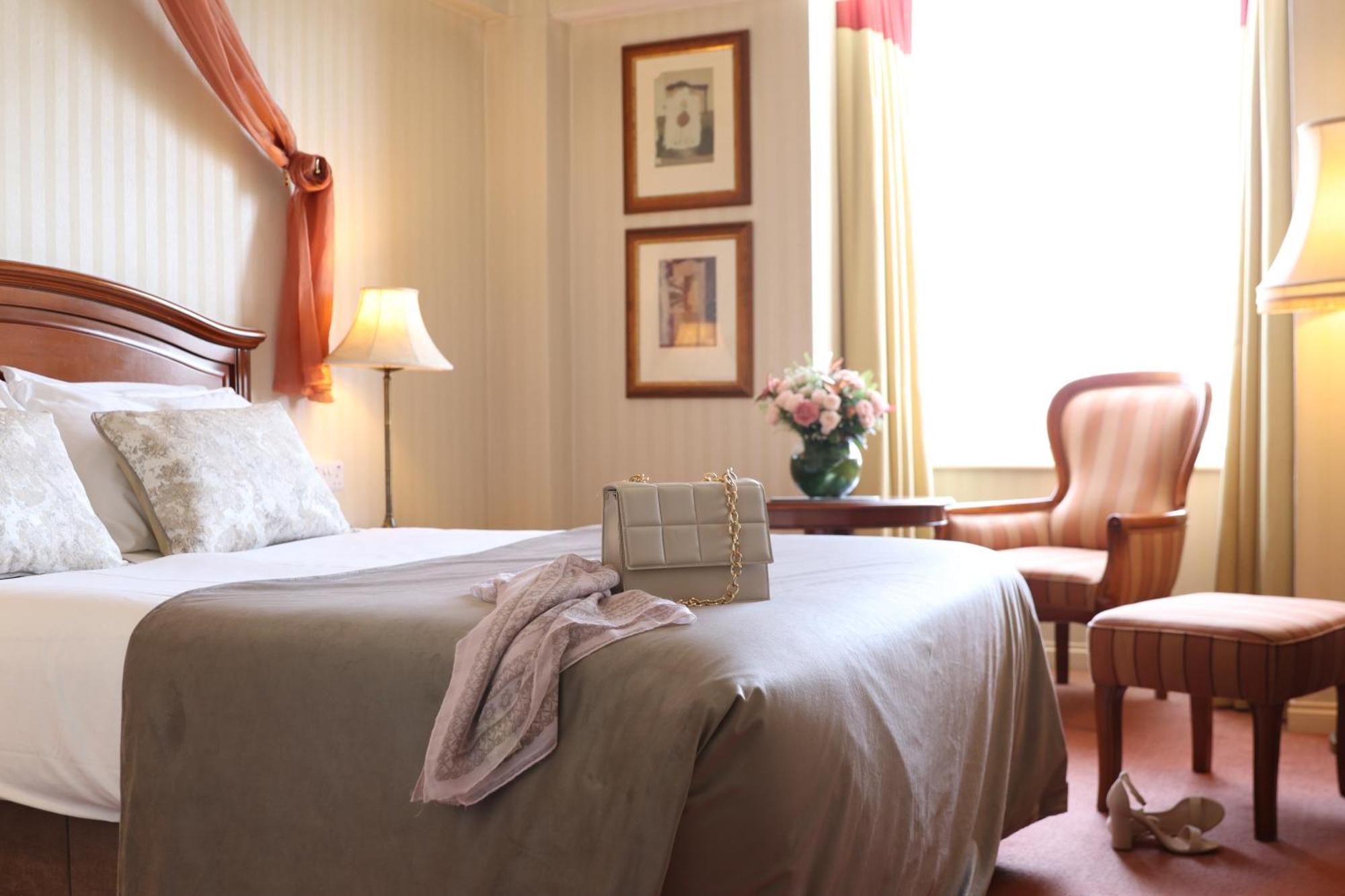 River Island Hotel Castleisland Eksteriør bilde